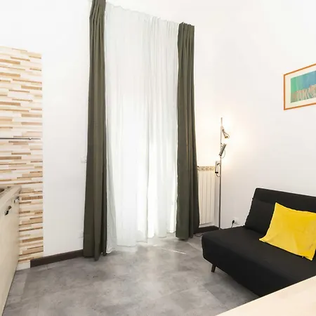 Casa Di Diana E Francesco In Zona Cenisia By Wonderful Italy *