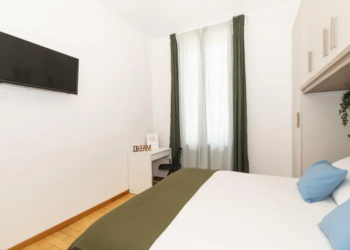 Casa Di Diana E Francesco In Zona Cenisia By Wonderful Italy Apartman