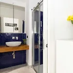 Casa Di Diana E Francesco In Zona Cenisia By Wonderful Italy